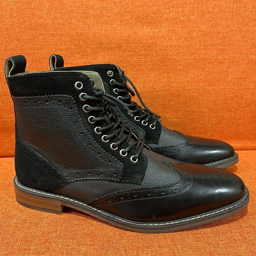 Stacy Adams Black Leather Wingtip Boots - Picture 2 of 10